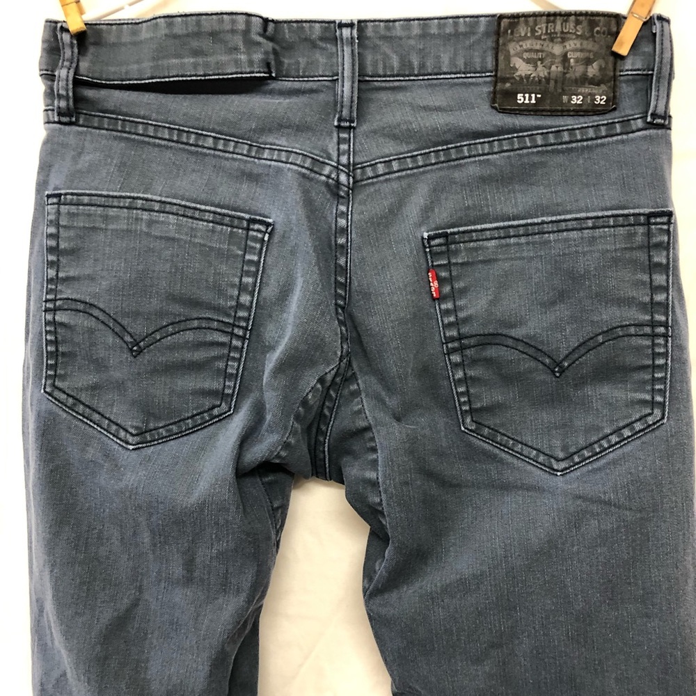 Men’s Blue Levi jeans